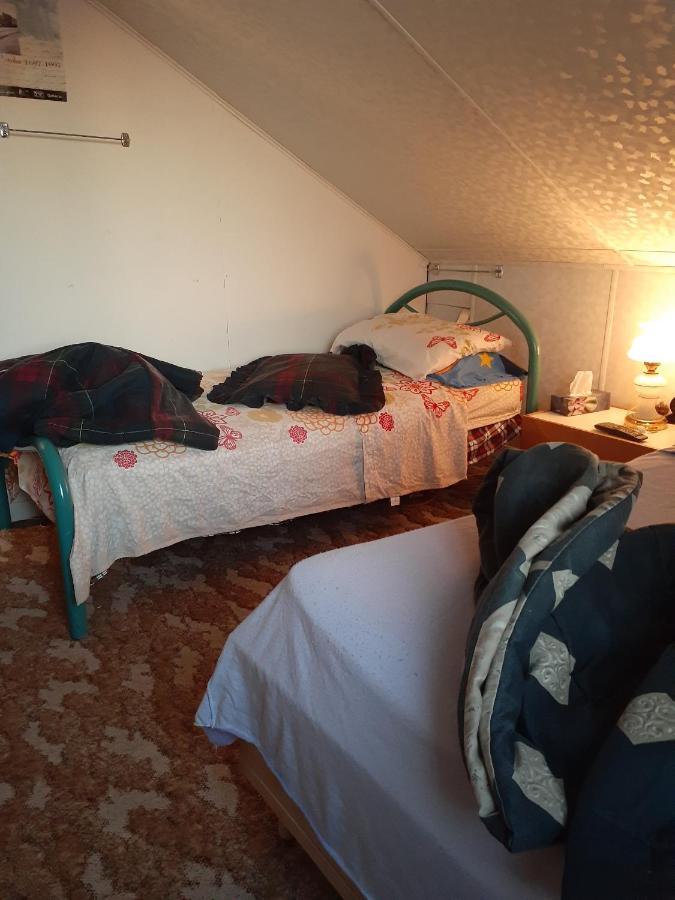 Bed and Breakfast Bienvevus chez RINO-HUGUES Trois-Pistoles Exterior foto
